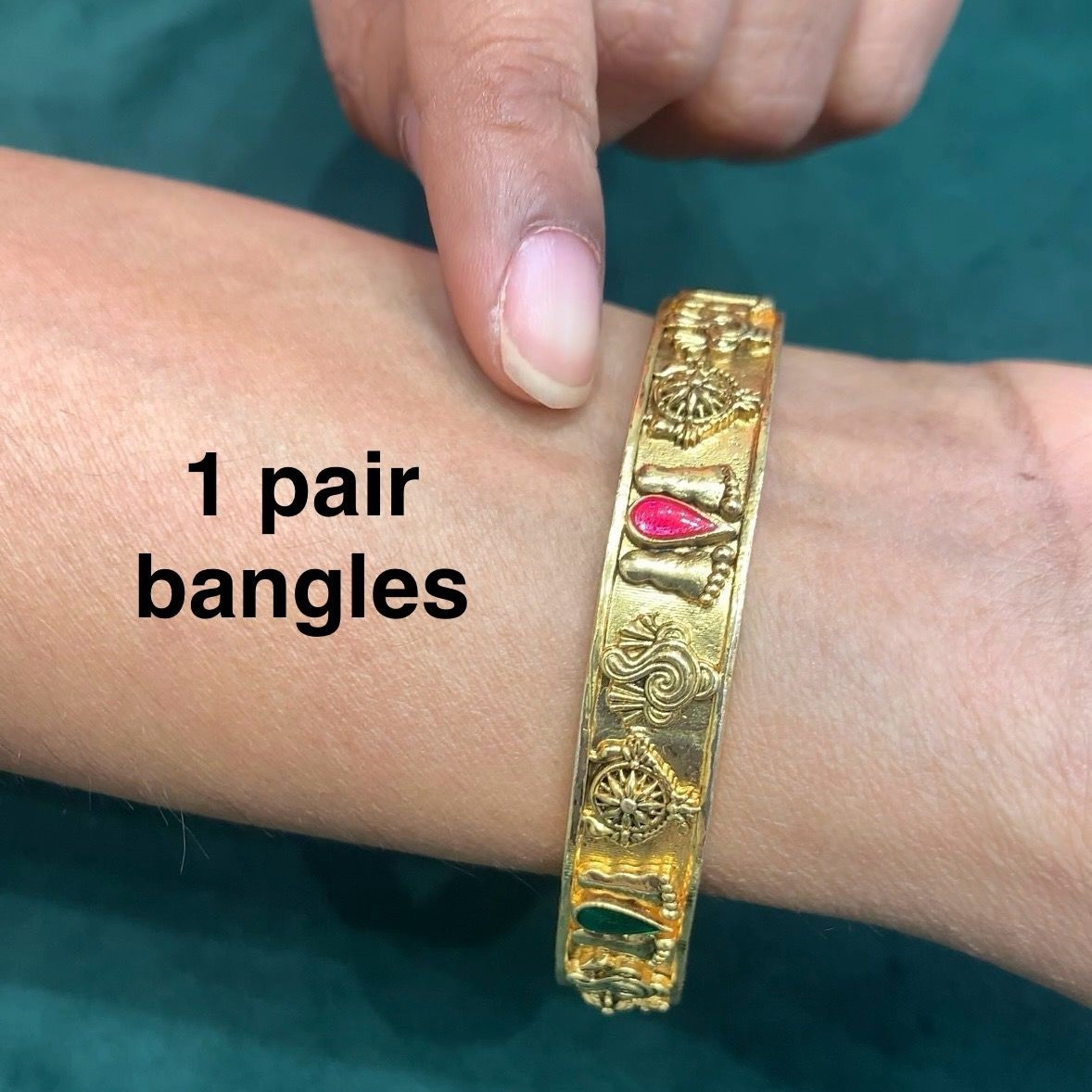 BANGLES