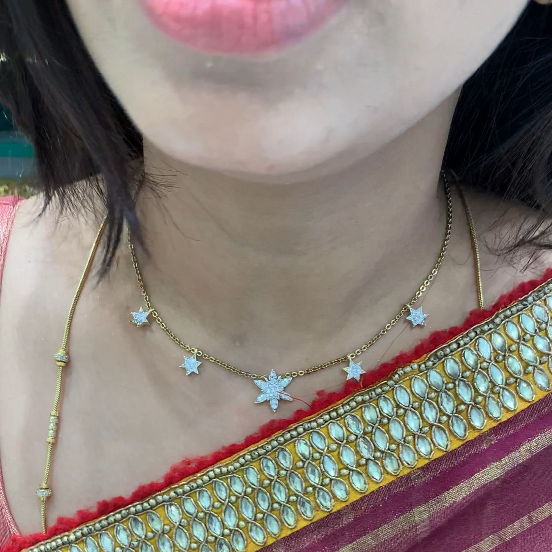 CHAINS WITH EAR RINGS