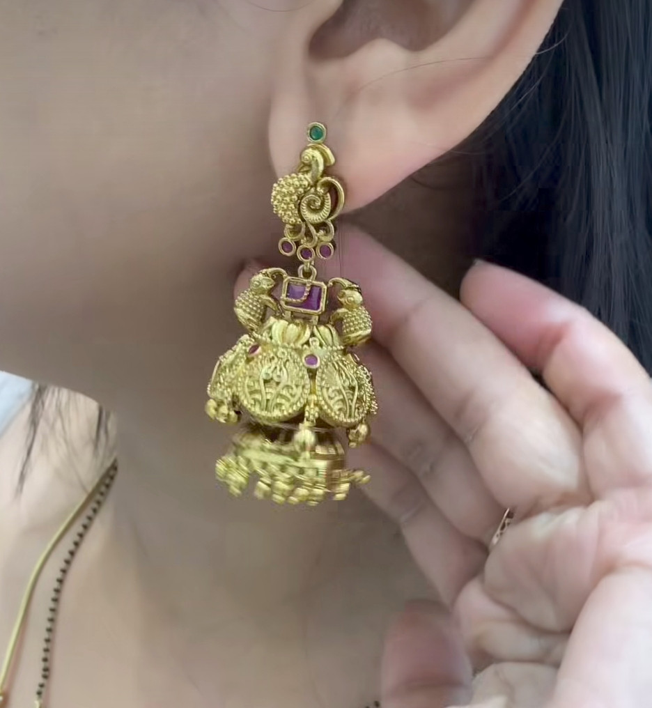 Jhumkas
